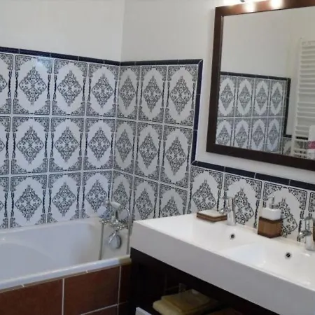Maison Romantique Avec D'hotes, Salon, Salle A Manger Et Terrasse, Inclus - Fr-1-585-121 * Houdelaincourt