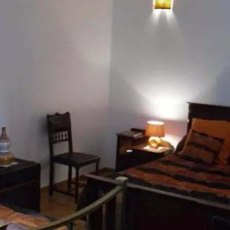 Maison Romantique Avec D'hotes, Salon, Salle A Manger Et Terrasse, Inclus - Fr-1-585-121 Bed and Breakfast